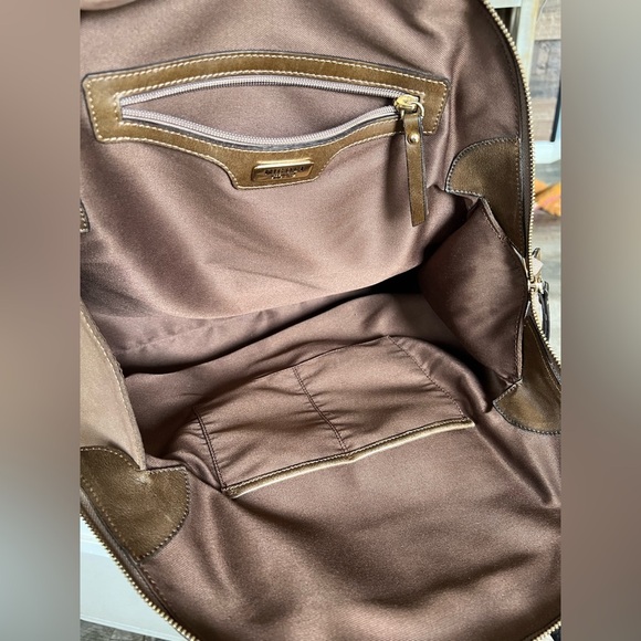 Nicoli Brown and Black Leather Handbag - Picture 11 of 15